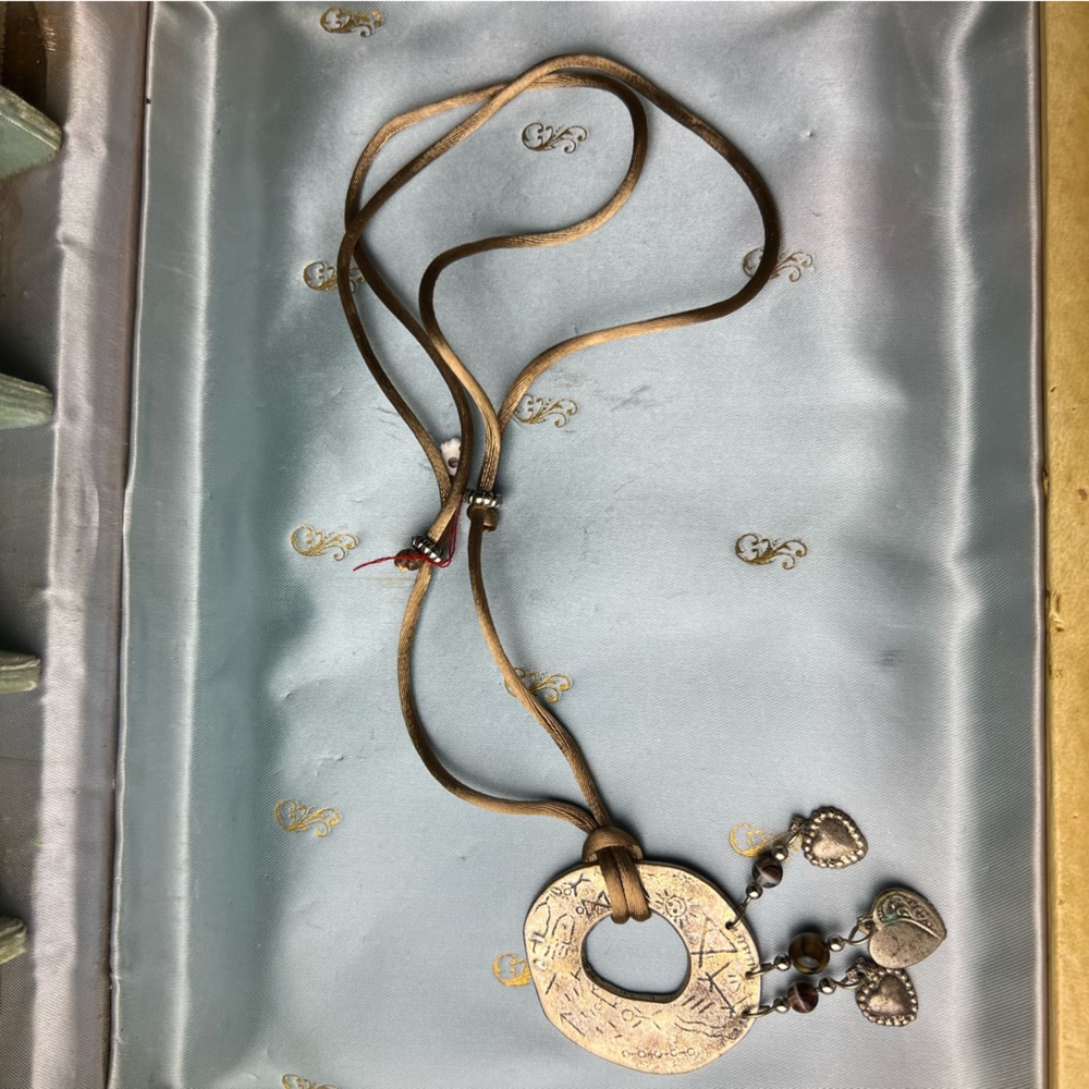 Vintage Artisan Hammered Silver Ring Pendant Necklace with Heart Charms